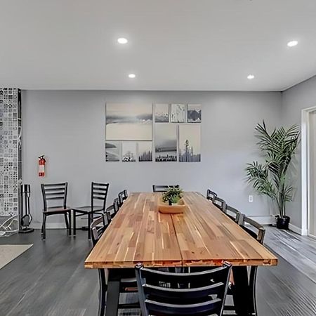 Peaceful Pocono Home With Hot Tub, Gym, & Office Long Pond 외부 사진