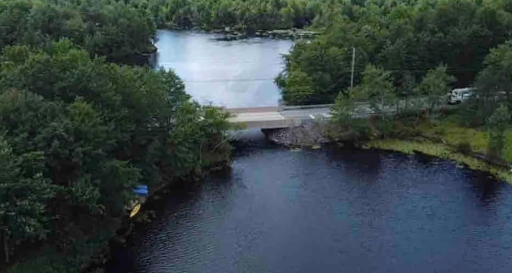 Peaceful Pocono Home With Hot Tub, Gym, & Office Long Pond 외부 사진