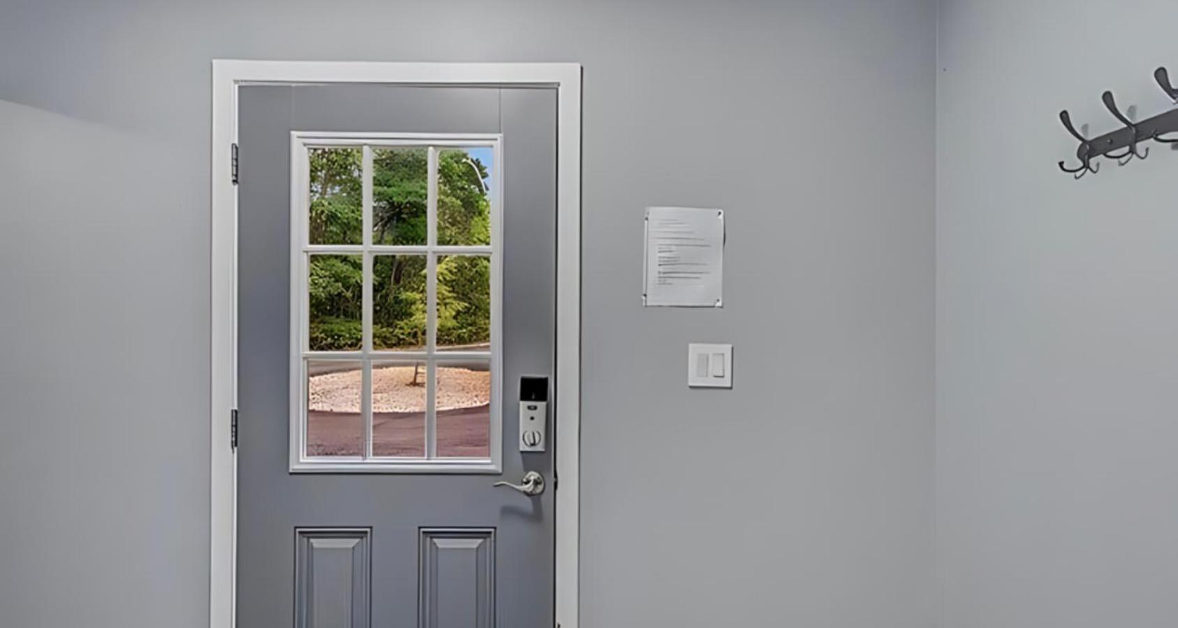 Peaceful Pocono Home With Hot Tub, Gym, & Office Long Pond 외부 사진